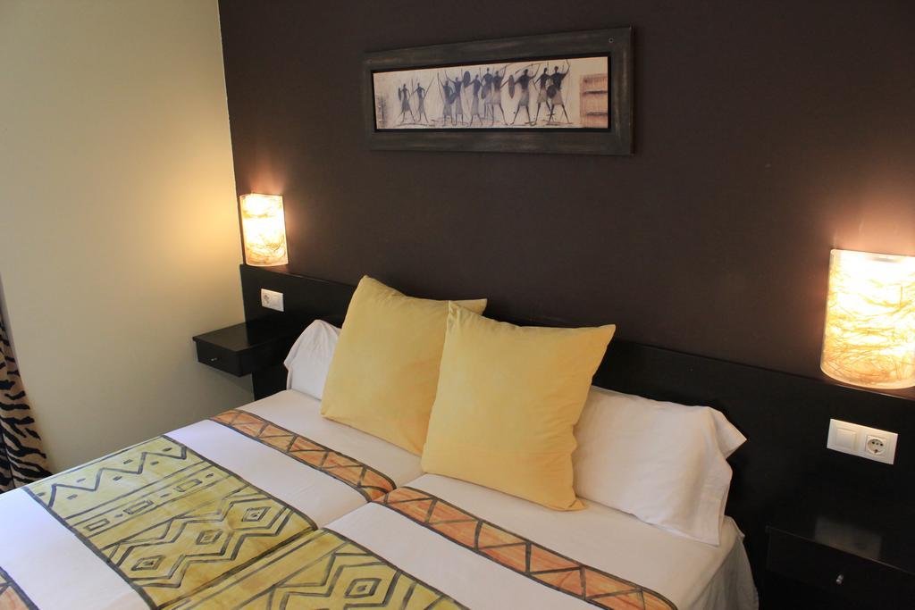 Pension Basic Confort Hotel San Sebastian Room photo